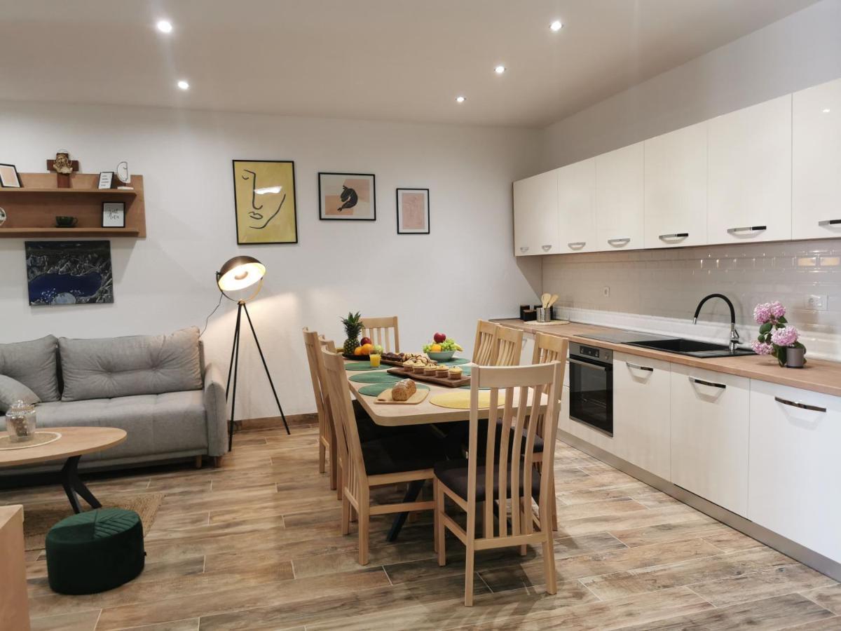 Apartmani Tripalo 이모츠키 외부 사진