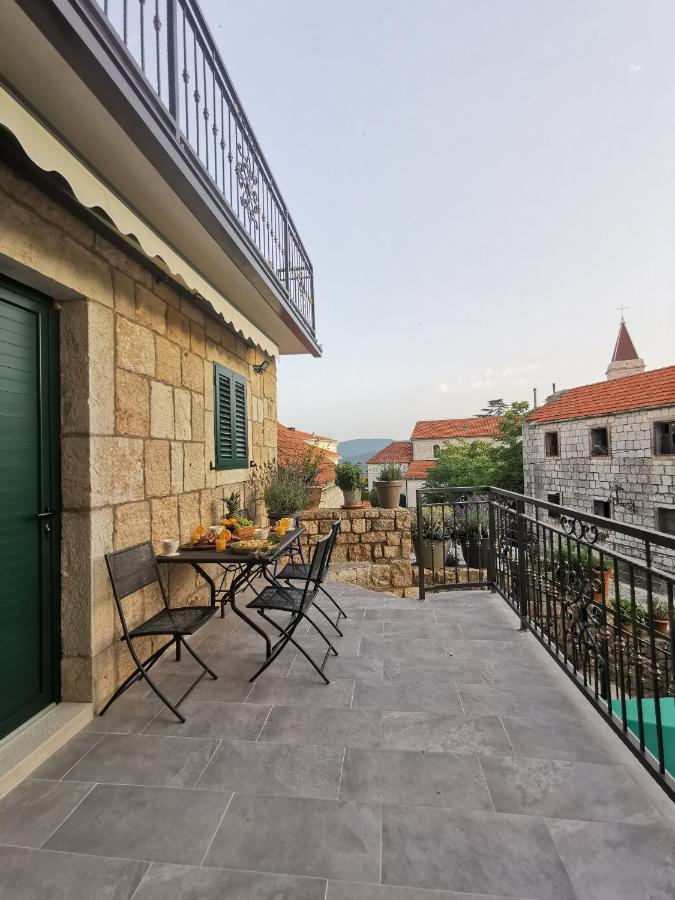 Apartmani Tripalo 이모츠키 외부 사진