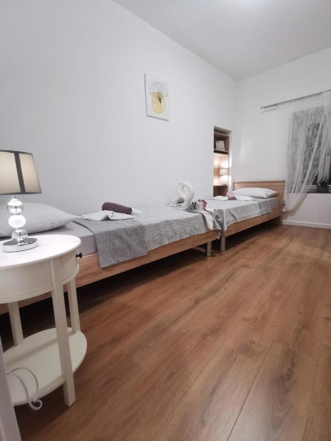 Apartmani Tripalo 이모츠키 외부 사진